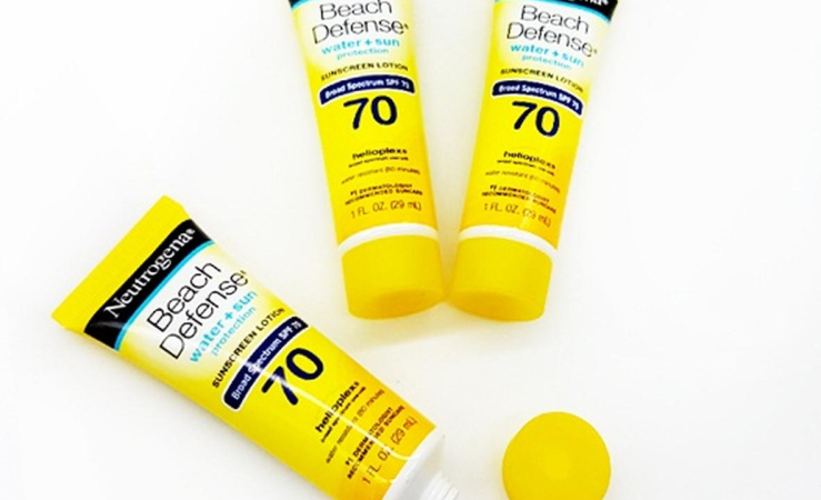 Neutrogena Beach Defense Water SPF70